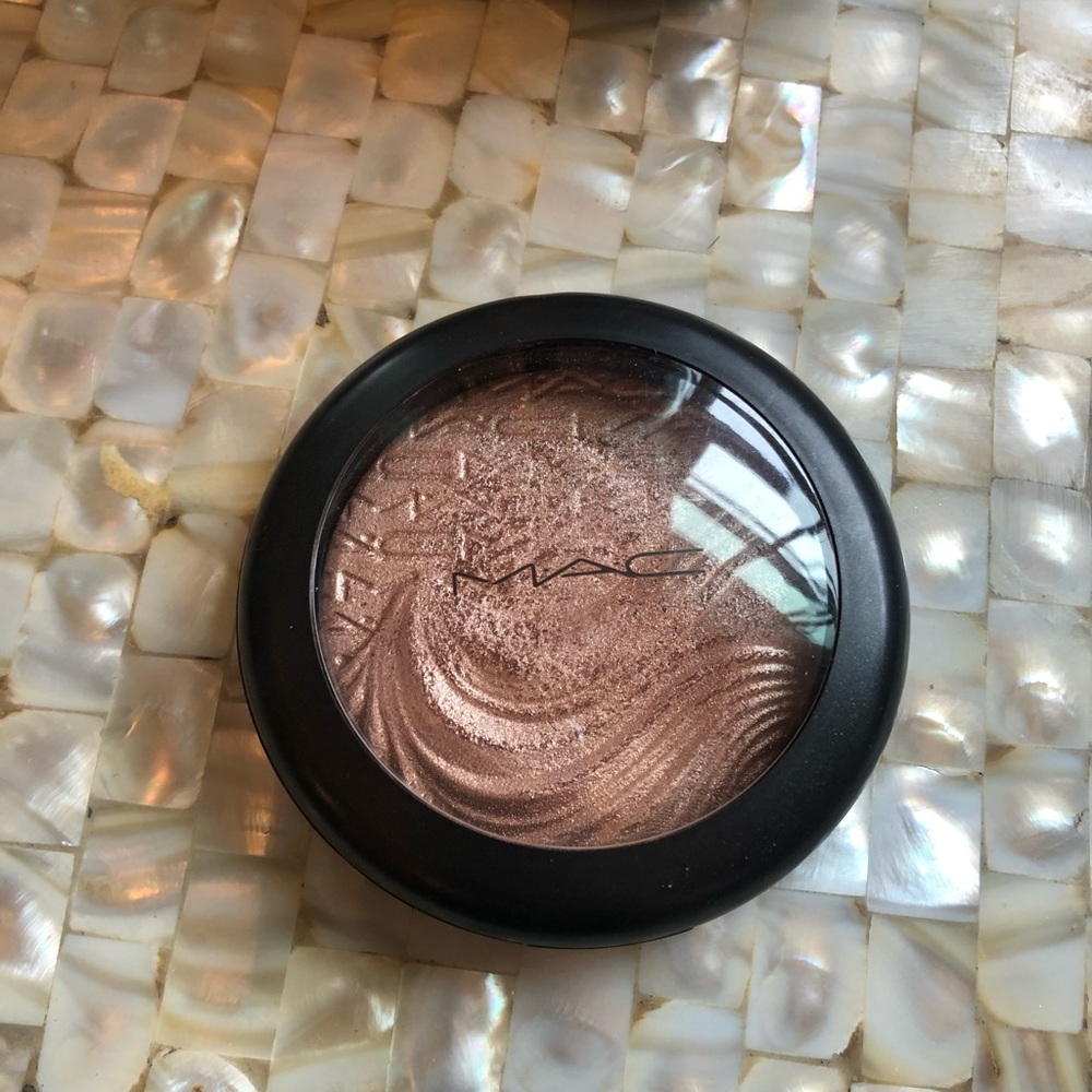 Superb Mac Extra Dimension Skinfinish - Picture 3 of 3